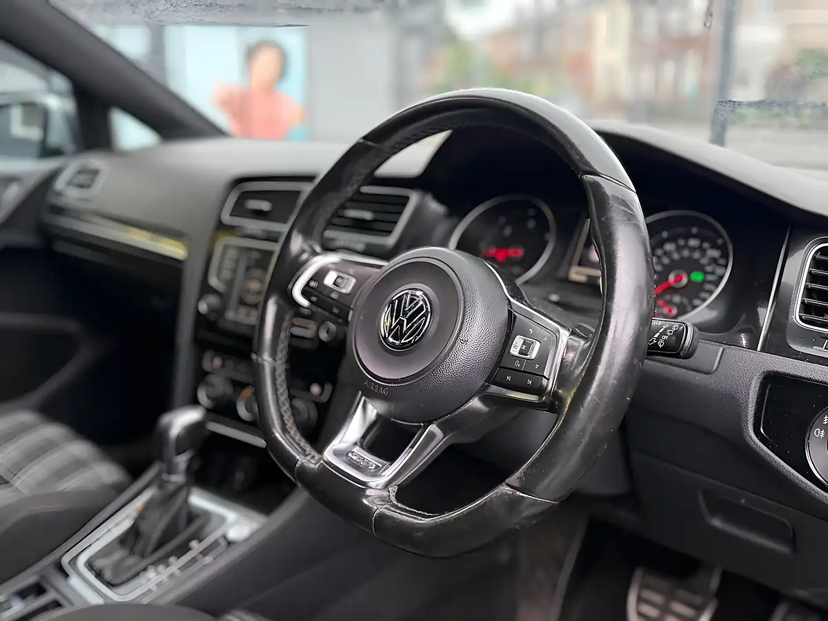 Used 2016 Volkswagen Golf Gtd Silver - Interior and Exterior details 17