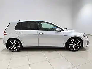 Used 2016 Volkswagen Golf Gtd Silver - Interior and Exterior details 10