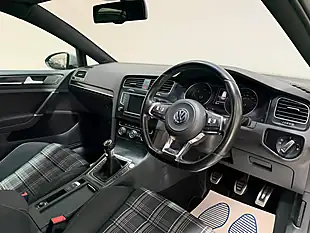 Used 2016 Volkswagen Golf Gtd Silver - Interior and Exterior details 11