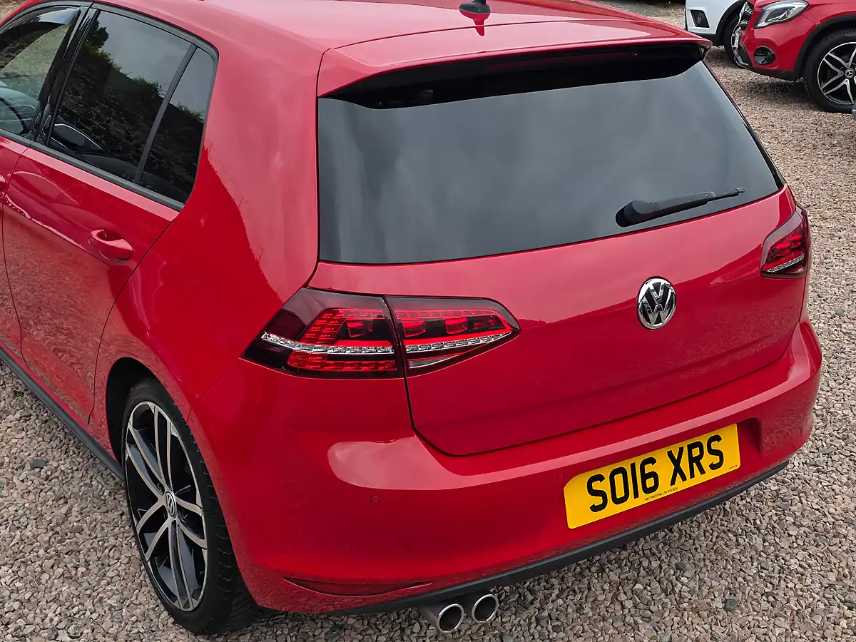 Used 2016 Volkswagen Golf Gtd Tornado Red - Interior and Exterior details 16