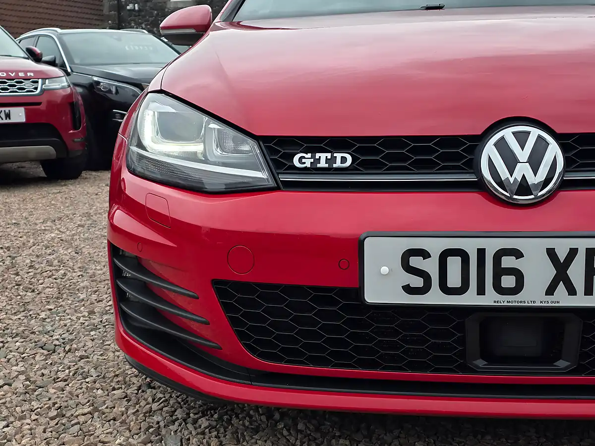 Used 2016 Volkswagen Golf Gtd Tornado Red - Interior and Exterior details 4