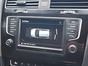 Used 2016 Volkswagen Golf Gtd White - Interior and Exterior details 11