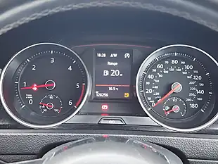 Used 2016 Volkswagen Golf Gtd White - Interior and Exterior details 8