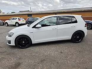 Used 2016 Volkswagen Golf Gtd White - Interior and Exterior details 13