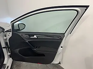 Used 2016 Volkswagen Golf Gtd White - Interior and Exterior details 11
