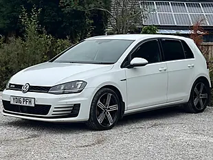 Used 2016 Volkswagen Golf Gtd White - Interior and Exterior details 6