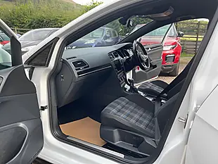 Used 2016 Volkswagen Golf Gte 5dr Dsg [nav] White - Interior and Exterior details 20