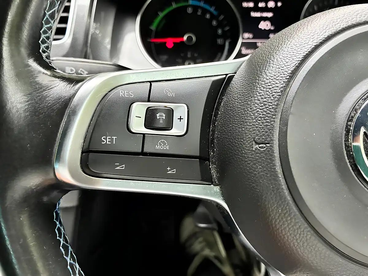 Used 2016 Volkswagen Golf Gte Nav Grey - Interior and Exterior details 18