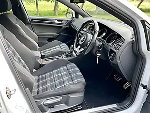 Used 2016 Volkswagen Golf Gte Nav White - Interior and Exterior details 12