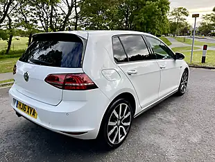 Used 2016 Volkswagen Golf Gte Nav White - Interior and Exterior details 5