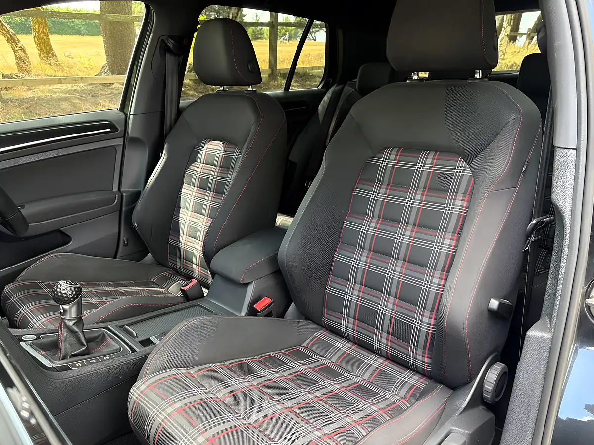 Used 2016 Volkswagen Golf GTI Bluemotion Tech Grey - Interior and Exterior details 14