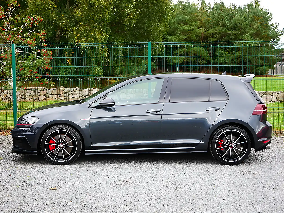 Used 2016 Volkswagen Golf GTI Clubsport 40 Grey - Interior and Exterior details 6