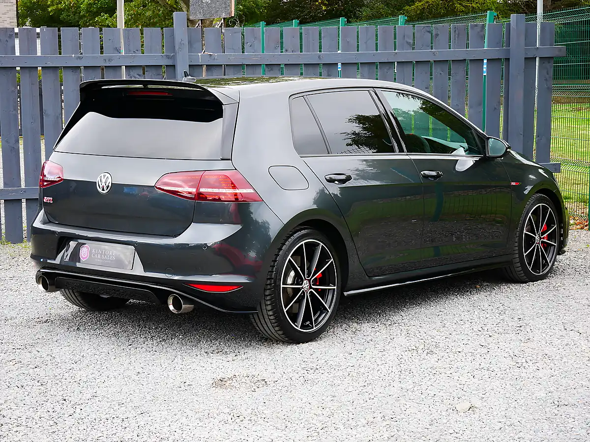 Used 2016 Volkswagen Golf GTI Clubsport 40 Grey - Interior and Exterior details 9