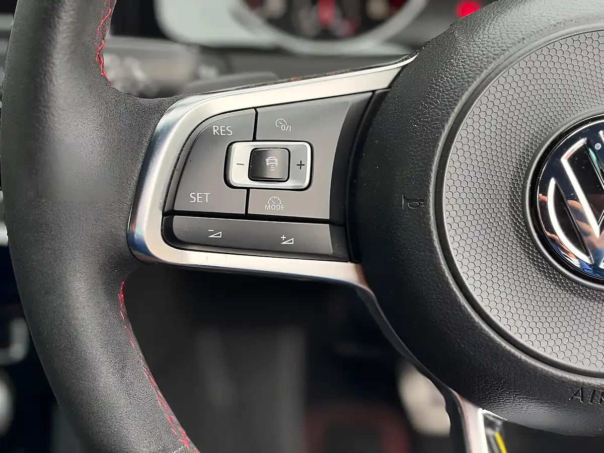 Used 2016 Volkswagen Golf GTI Clubsport 40 Grey - Interior and Exterior details 13