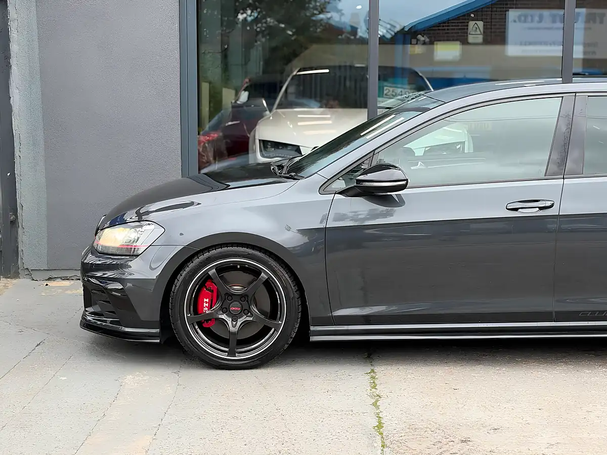 Used 2016 Volkswagen Golf GTI Clubsport 40 Grey - Interior and Exterior details 3