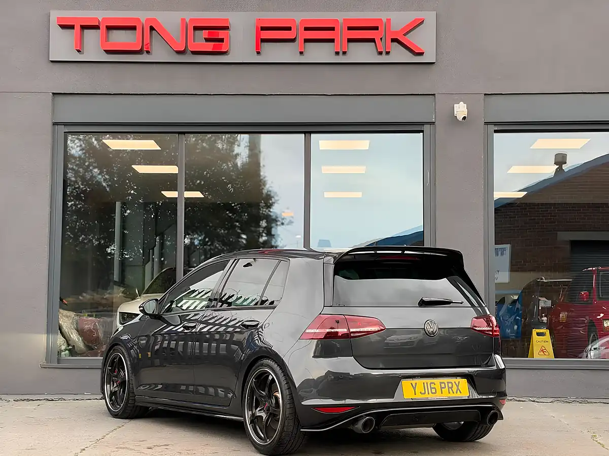 Used 2016 Volkswagen Golf GTI Clubsport 40 Grey - Interior and Exterior details 7