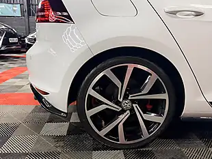 Used 2016 Volkswagen Golf GTI Clubsport White - Interior and Exterior details 13
