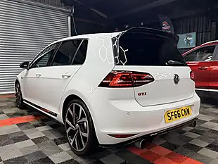 Used 2016 Volkswagen Golf GTI Clubsport White - Interior and Exterior details 6