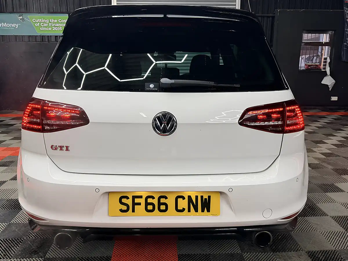 Used 2016 Volkswagen Golf GTI Clubsport White - Interior and Exterior details 7