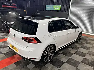 Used 2016 Volkswagen Golf GTI Clubsport White - Interior and Exterior details 8