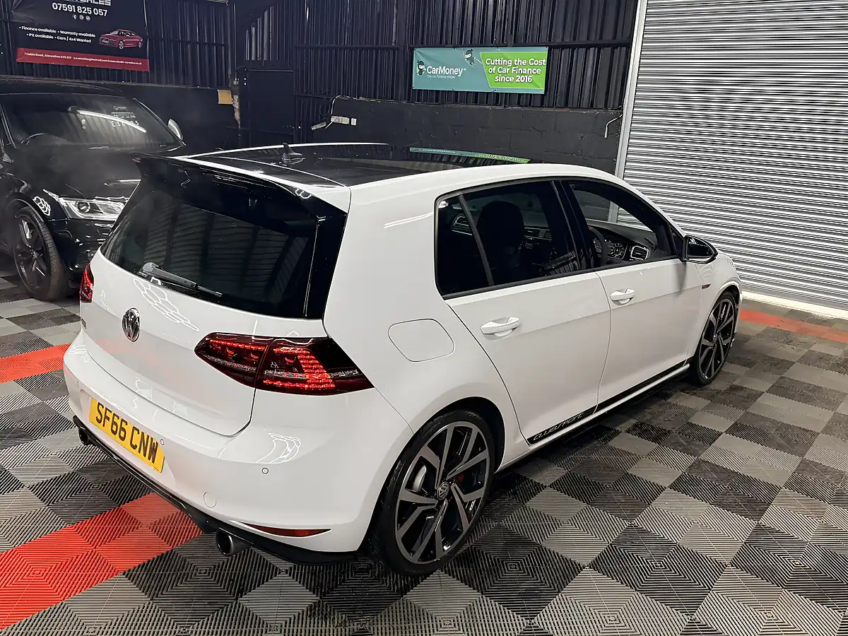 Used 2016 Volkswagen Golf GTI Clubsport White - Interior and Exterior details 8