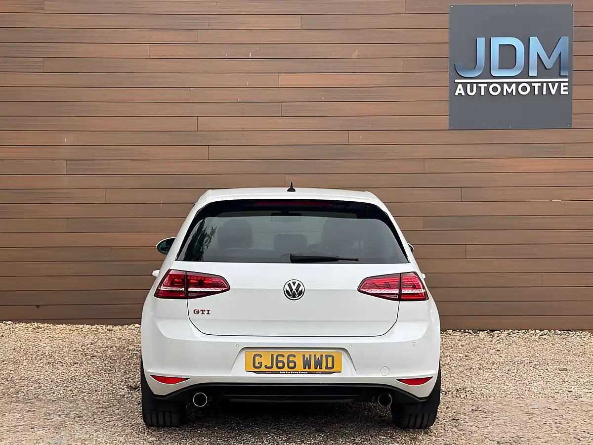Used 2016 Volkswagen Golf GTI Performance White - Interior and Exterior details 4