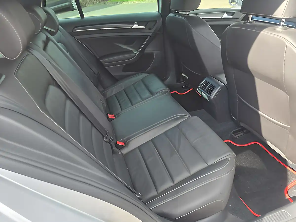 Used 2016 Volkswagen Golf GTI Silver - Interior and Exterior details 16