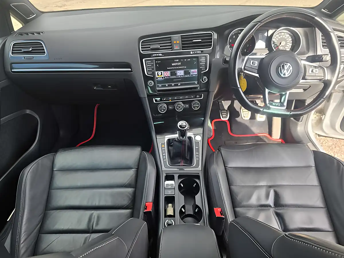 Used 2016 Volkswagen Golf GTI Silver - Interior and Exterior details 16