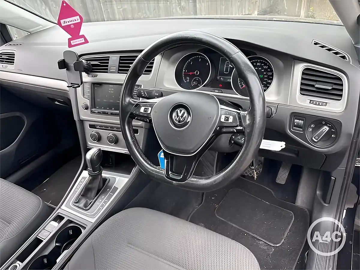 Used 2016 Volkswagen Golf Match Edition Black - Interior and Exterior details 3