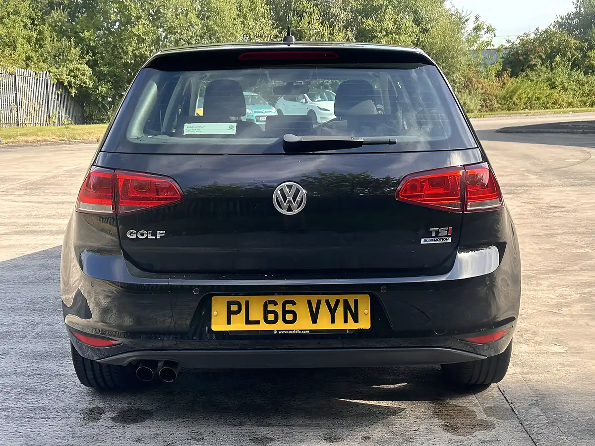 Used 2016 Volkswagen Golf Match Edition Black - Interior and Exterior details 6