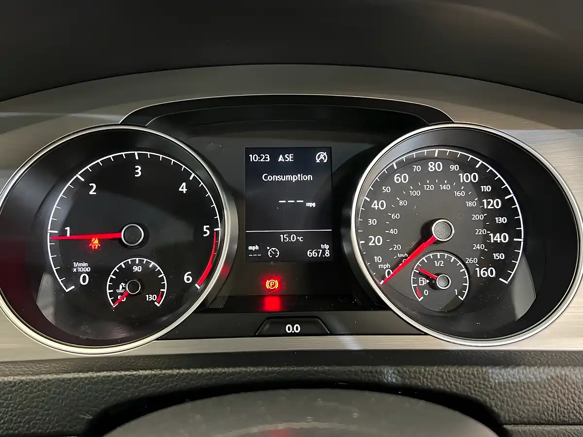 Used 2016 Volkswagen Golf Match Edition Black - Interior and Exterior details 18