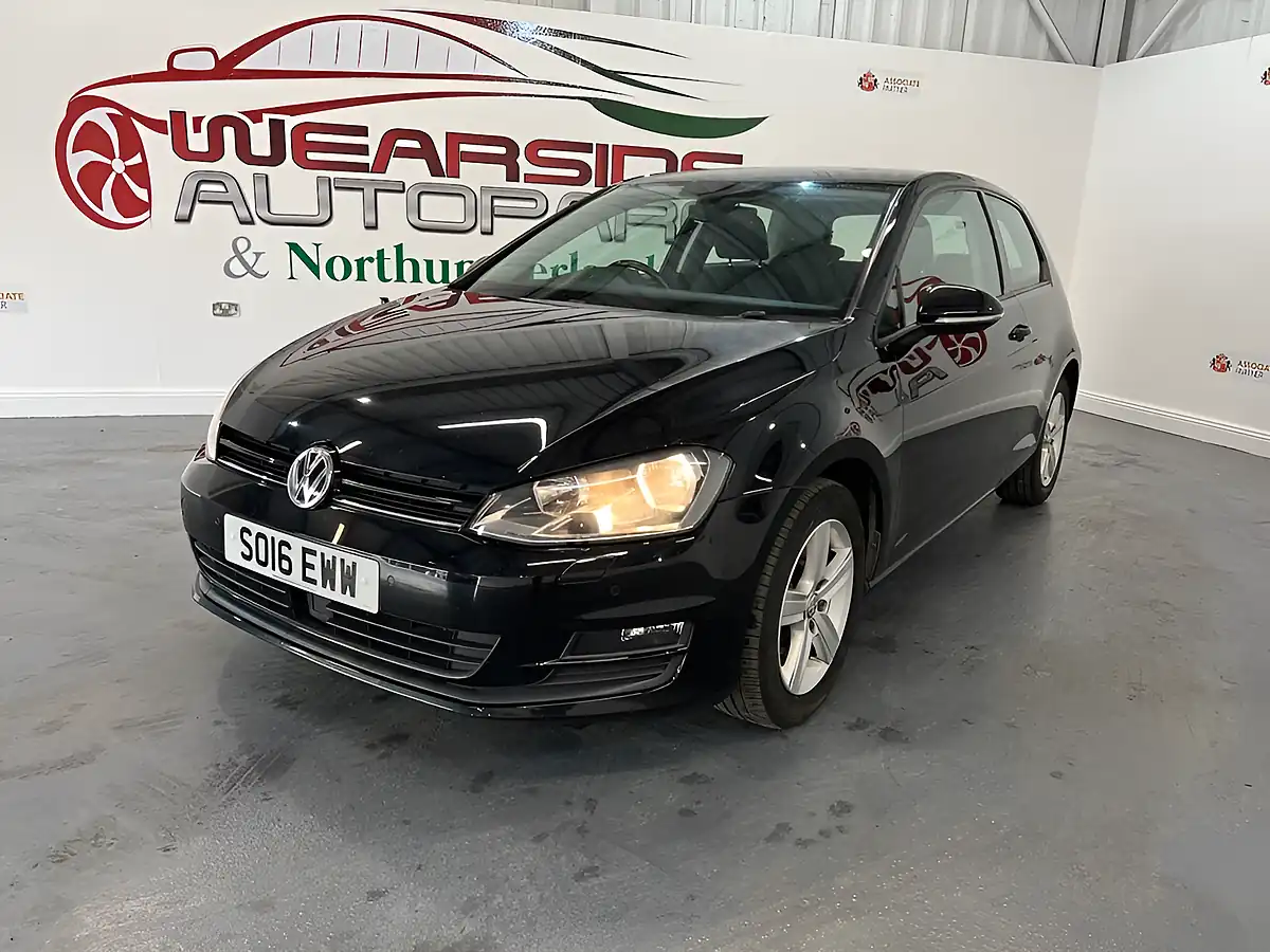 Used 2016 Volkswagen Golf Match Edition Black - Interior and Exterior details 3