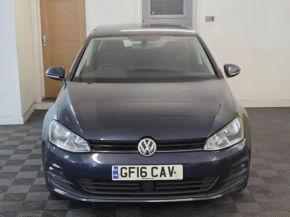 Used 2016 Volkswagen Golf Match Edition Blue - Interior and Exterior details 2