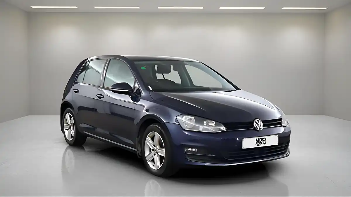 Used 2016 Volkswagen Golf Match Edition Blue - Front View