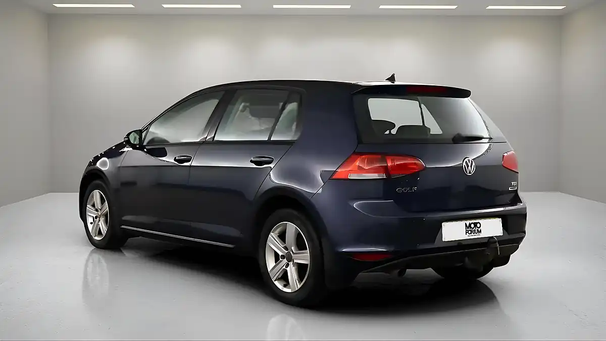 Used 2016 Volkswagen Golf Match Edition Blue - Interior and Exterior details 10
