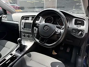 Used 2016 Volkswagen Golf Match Edition Blue - Interior and Exterior details 10