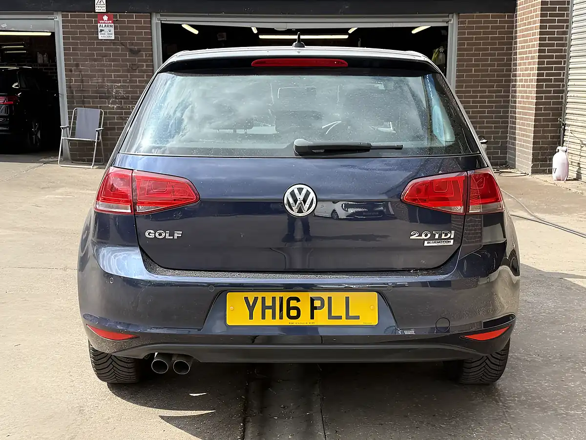 Used 2016 Volkswagen Golf Match Edition Blue - Interior and Exterior details 7