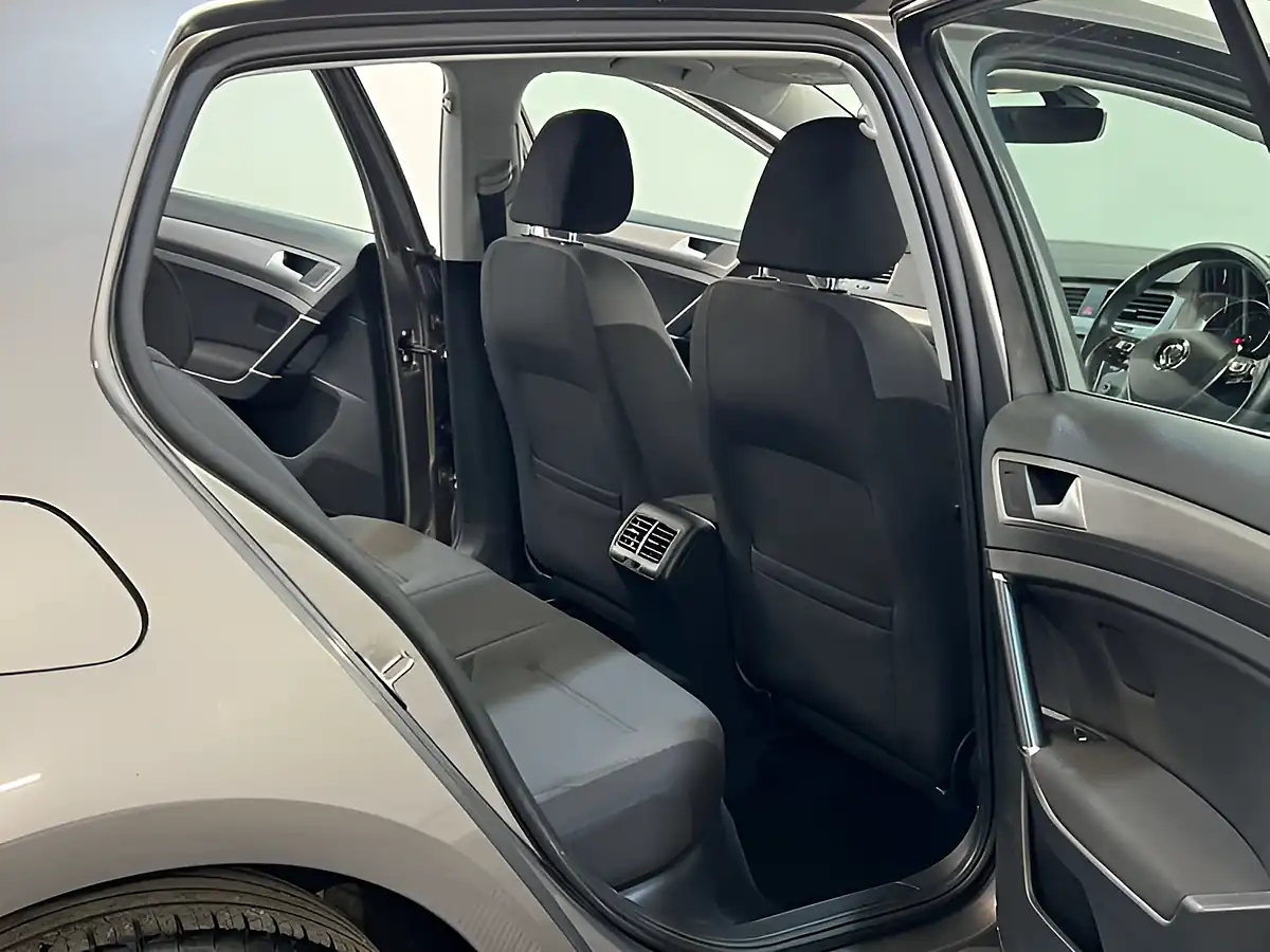Used 2016 Volkswagen Golf Match Edition Grey - Interior and Exterior details 13