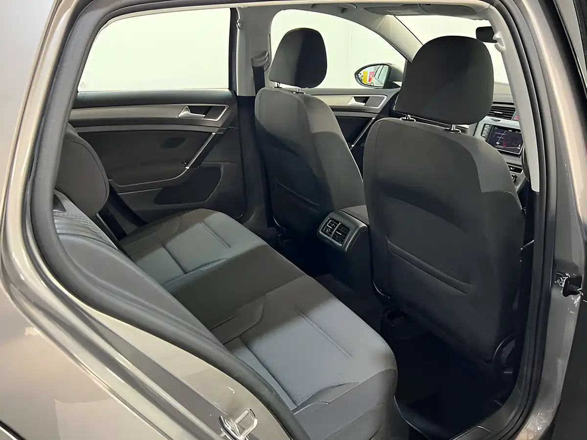 Used 2016 Volkswagen Golf Match Edition Grey - Interior and Exterior details 14
