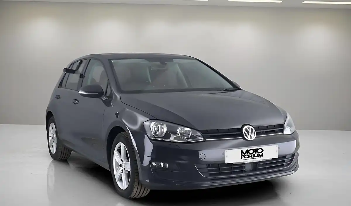 Used 2016 Volkswagen Golf Match Edition Grey - Front View