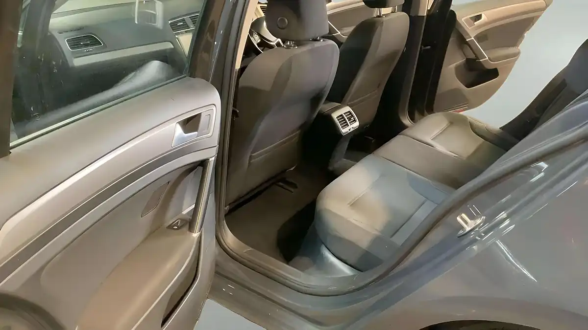 Used 2016 Volkswagen Golf Match Edition Grey - Interior and Exterior details 12