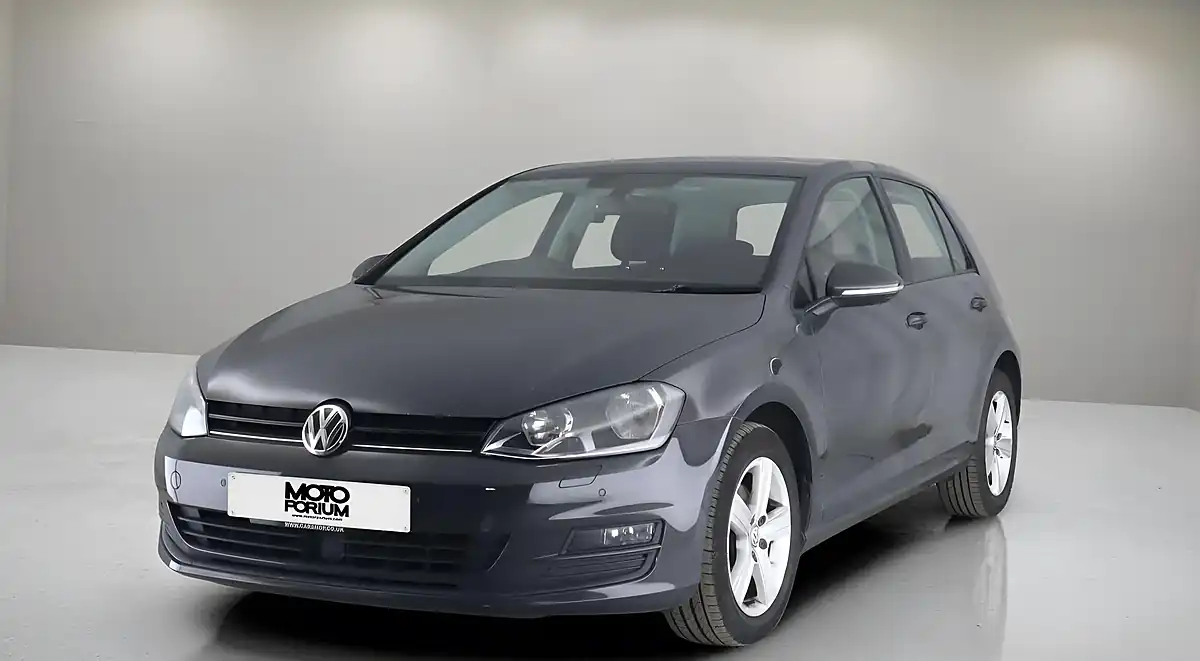 Used 2016 Volkswagen Golf Match Edition Grey - Interior and Exterior details 2