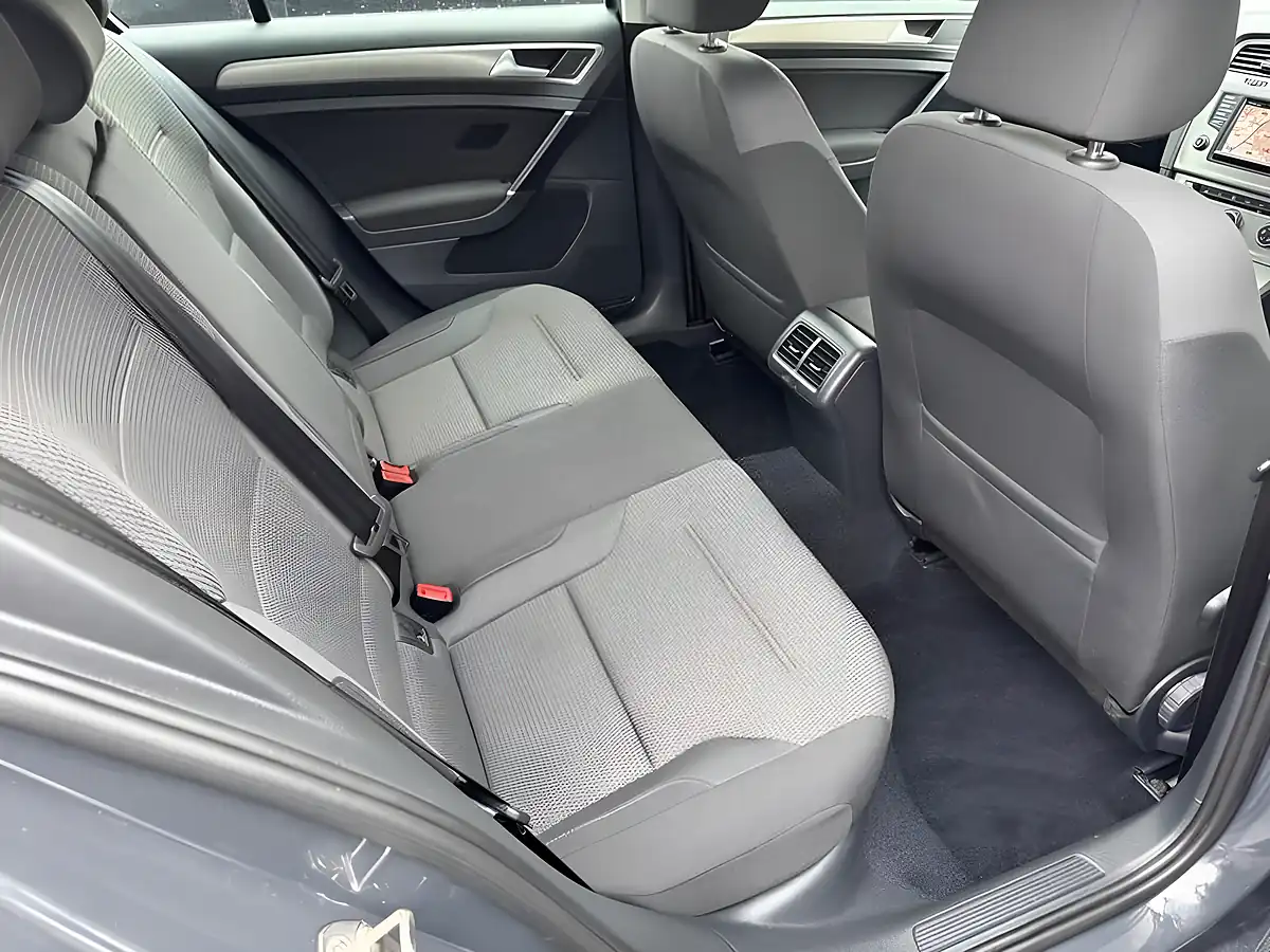 Used 2016 Volkswagen Golf Match Edition Grey - Interior and Exterior details 10