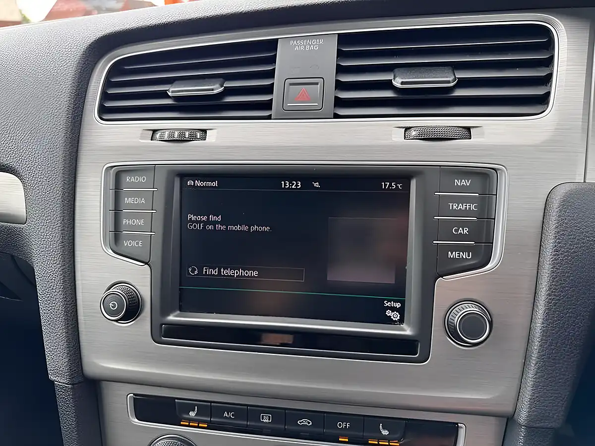 Used 2016 Volkswagen Golf Match Edition Grey - Interior and Exterior details 13