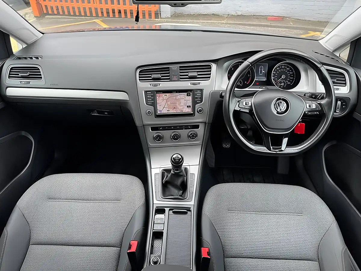 Used 2016 Volkswagen Golf Match Edition Grey - Interior and Exterior details 9