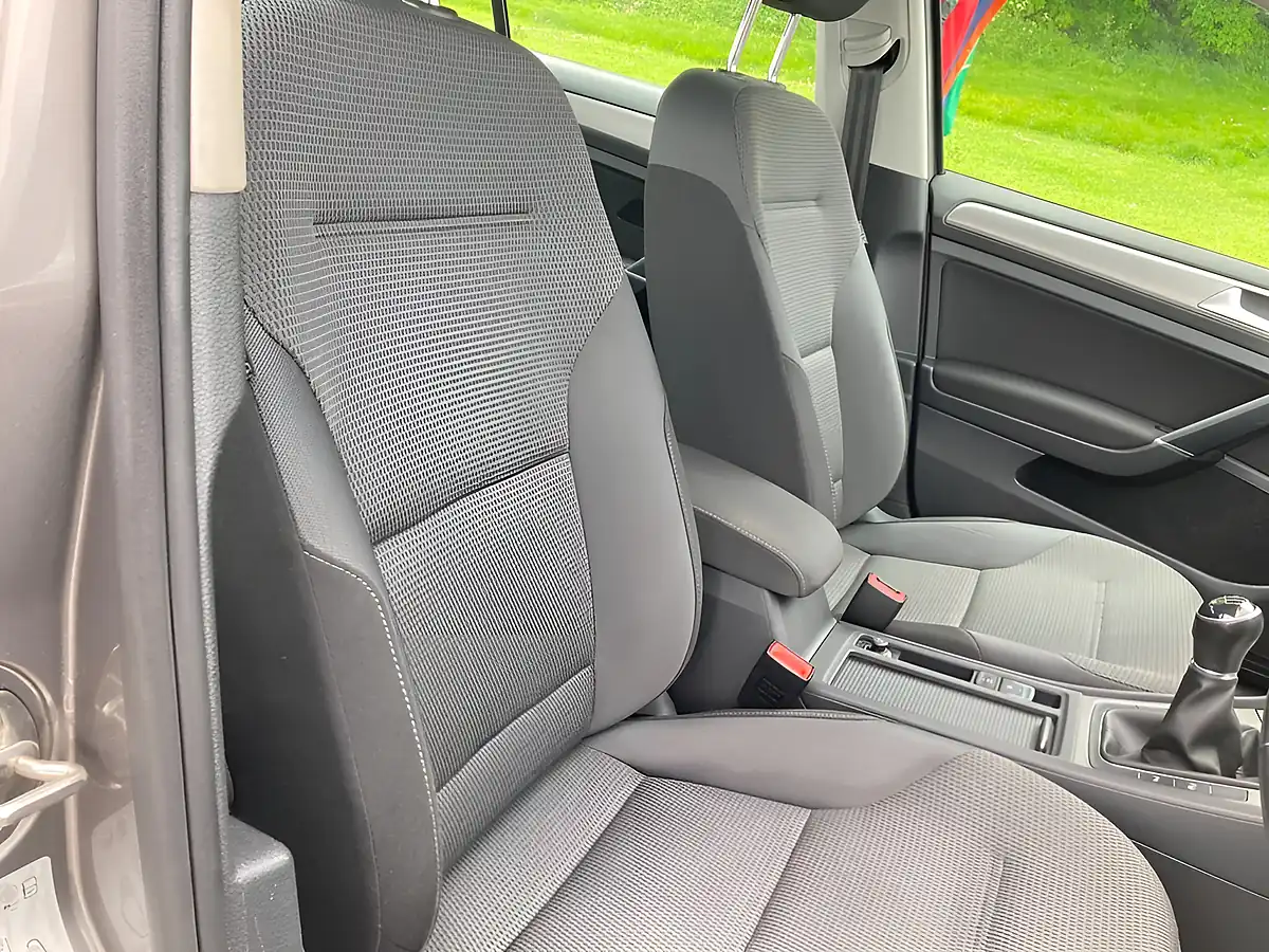 Used 2016 Volkswagen Golf Match Edition Grey - Interior and Exterior details 15