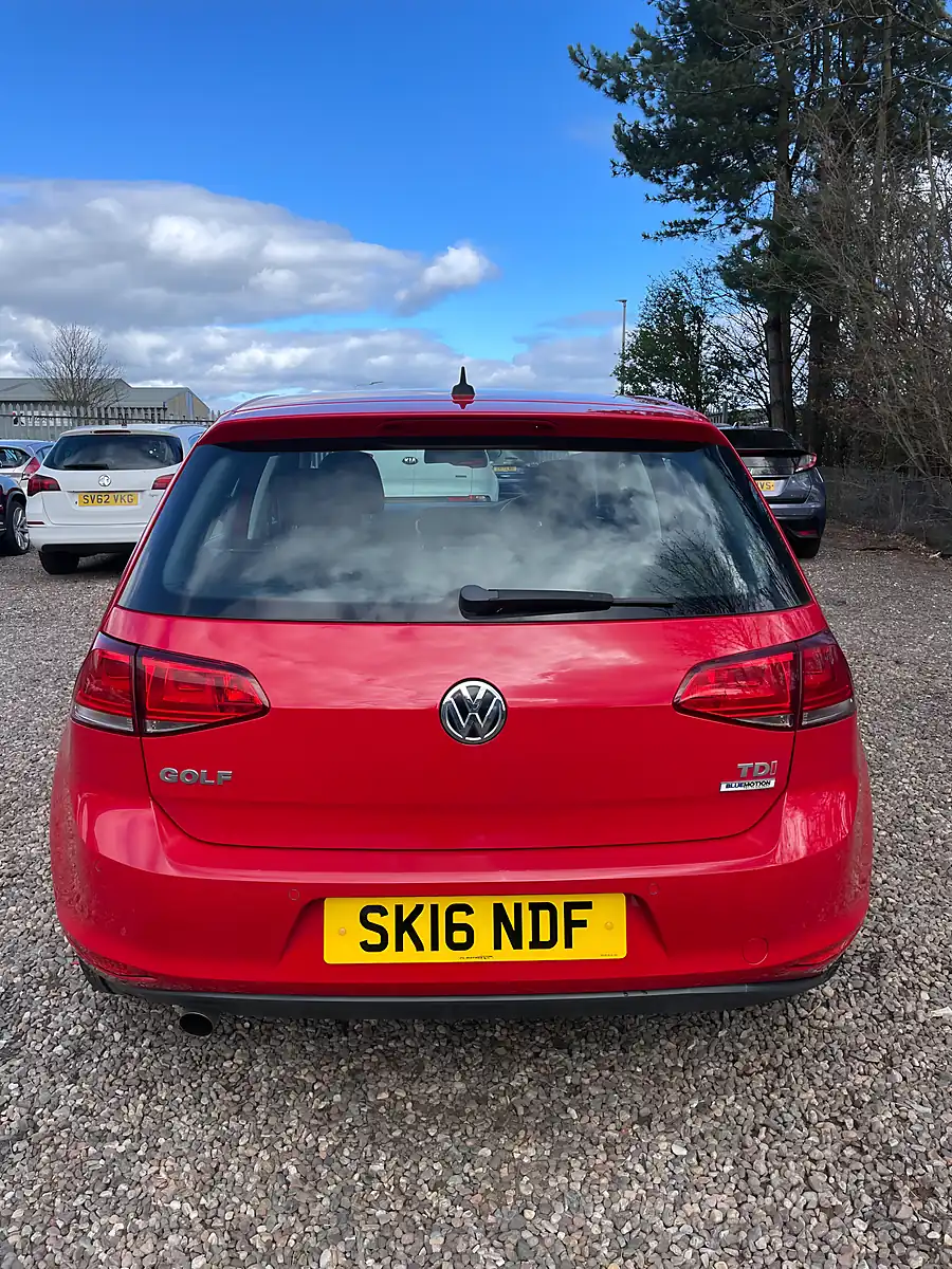 Used 2016 Volkswagen Golf Match Edition Red - Interior and Exterior details 10