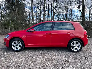 Used 2016 Volkswagen Golf Match Edition Red - Interior and Exterior details 6