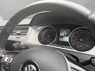 Used 2016 Volkswagen Golf Match Edition Red - Interior and Exterior details 14