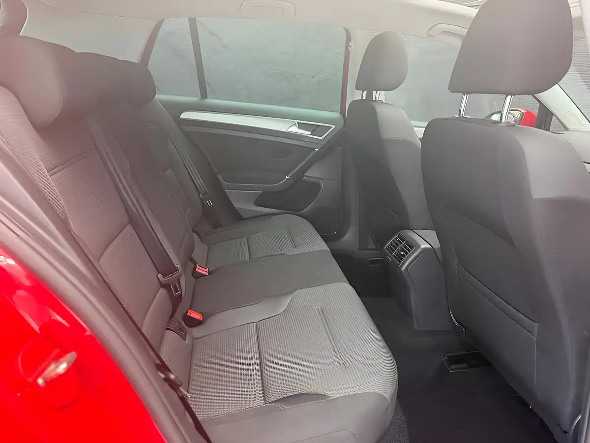 Used 2016 Volkswagen Golf Match Edition Red - Interior and Exterior details 17